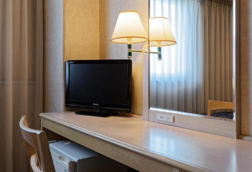 Номер Стандарт, Kurume Washington Hotel Plaza