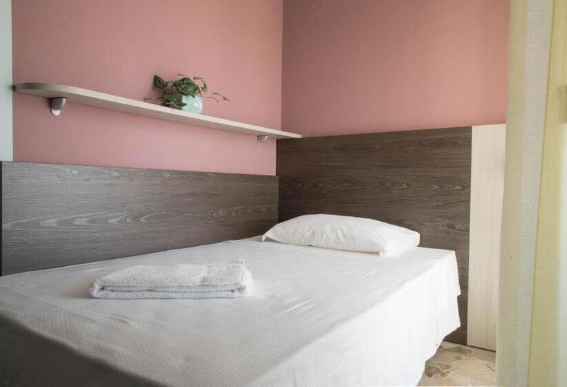 발코니 스탠다드 싱글 룸, Mirage