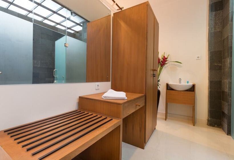 סוויטה, Om Ham Retreat And Resort