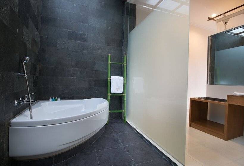 סוויטה, Om Ham Retreat And Resort