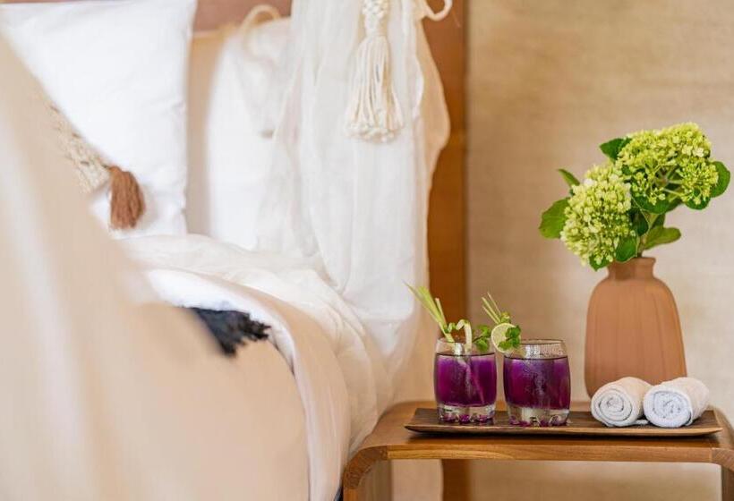 סוויטה, Om Ham Retreat And Resort