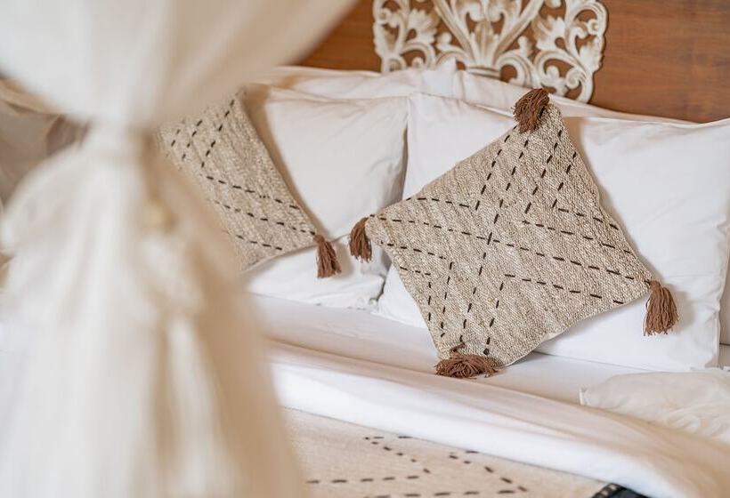 סוויטה, Om Ham Retreat And Resort