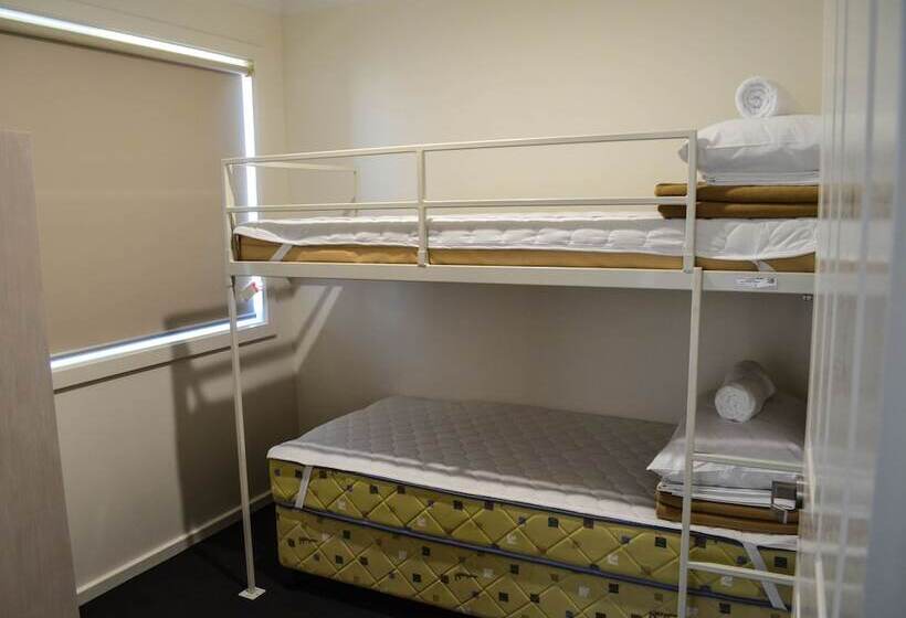 בקתה, Tasman Holiday Parks   Lake Mulwala