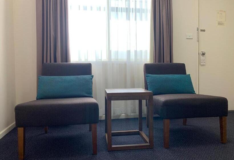 اتاق استاندارد با تخت بزرگ, Silo Motor Inn Biloela