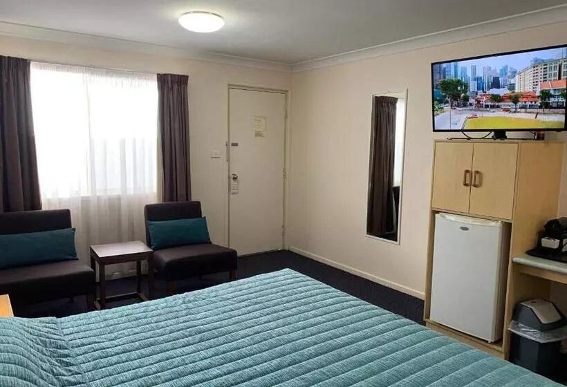 キングサイズベッドのスタンダードルーム, Silo Motor Inn Biloela
