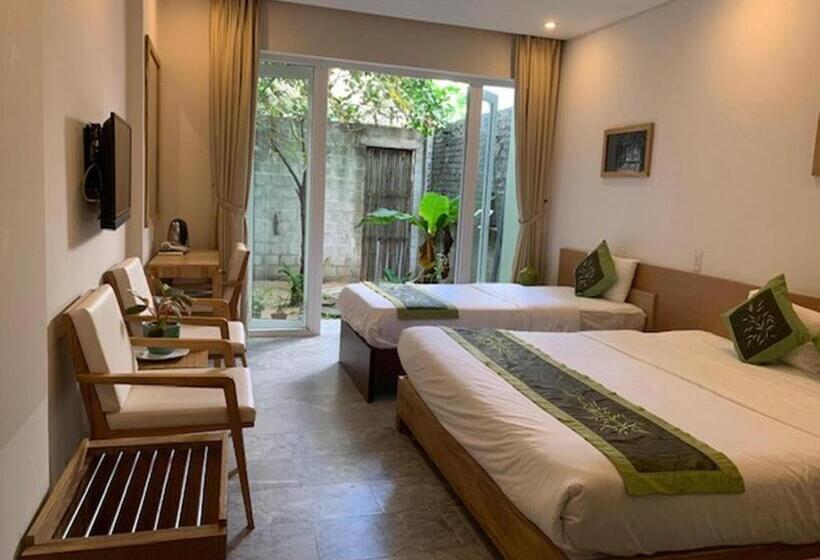 اتاق استاندارد سه نفره, Jolie Villa Hoi An