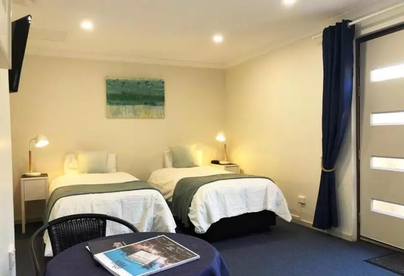 Vuode Makuusalissa, Observatory Guesthouse Adults Only