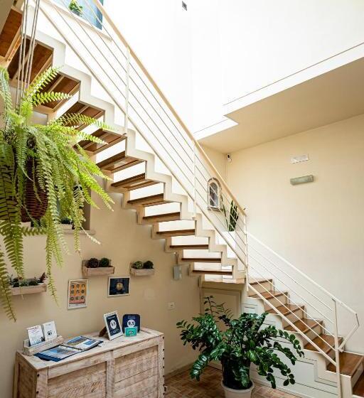 标准间, Trapani Home