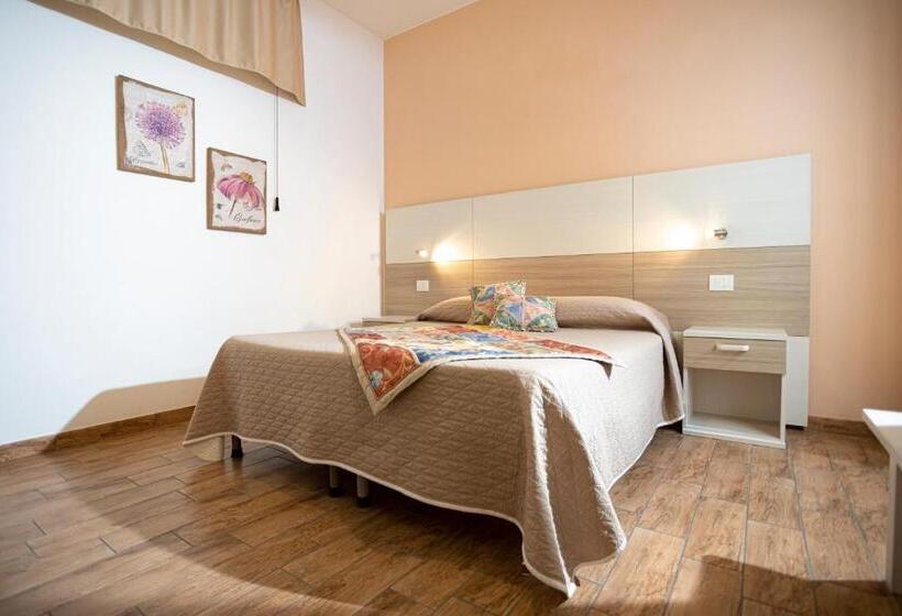 标准间, Trapani Home