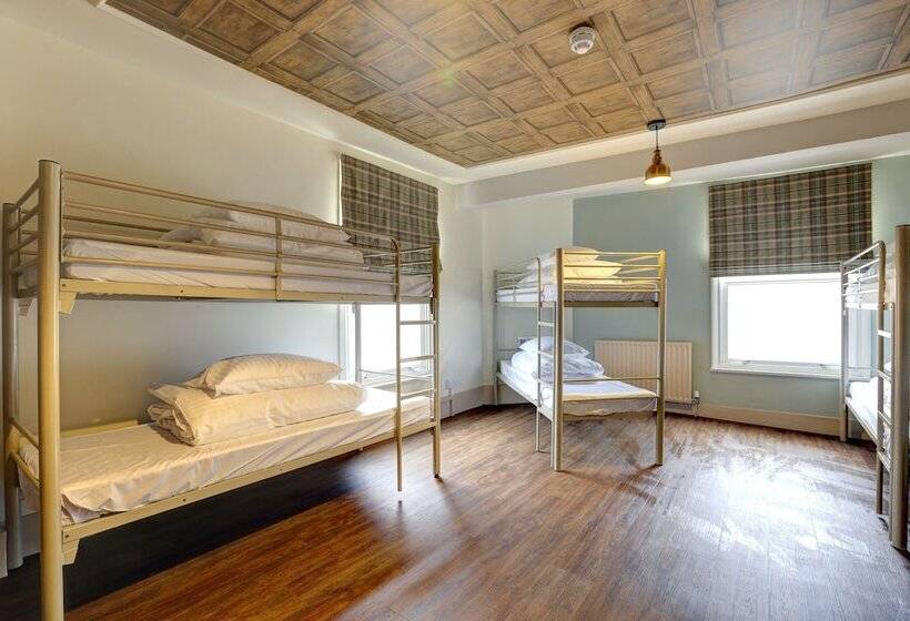 سرير فى غرفة مشتركه, Publove @ The Exmouth Arms, Euston