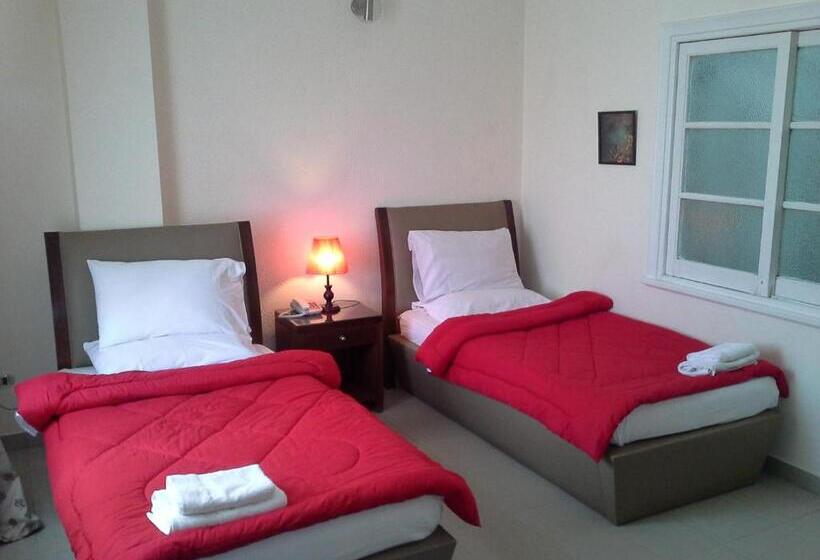 اتاق استاندارد, Alexander The Great