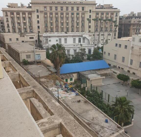 آپارتمان 2 خوابه, Alexander The Great