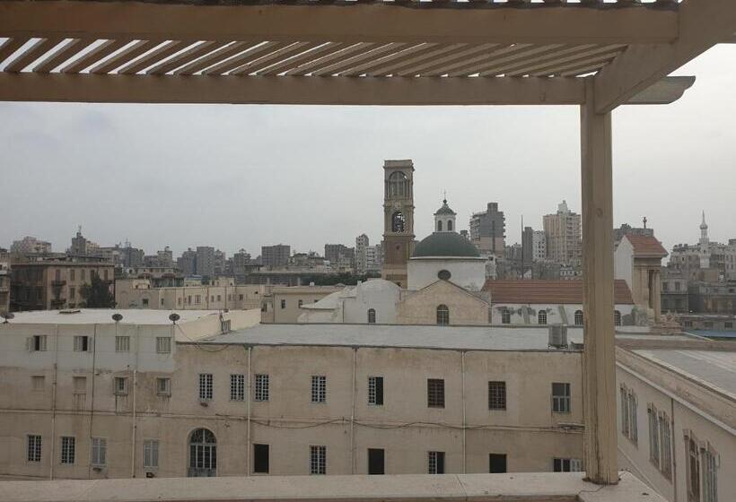 سوییت خانوادگی, Alexander The Great