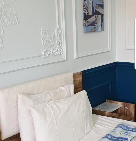 استودیوی استاندارد, Alexander The Great