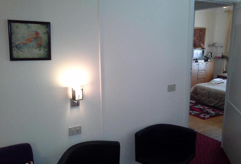 آپارتمان 2 خوابه, Alexander The Great