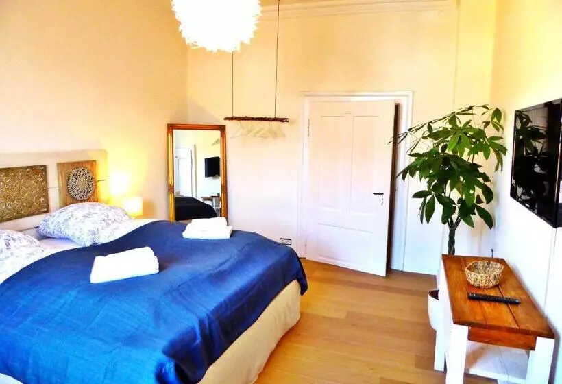 スタンダードルーム, Art Hotel & Hostel