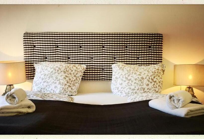 Номер Стандарт, Art Hotel & Hostel