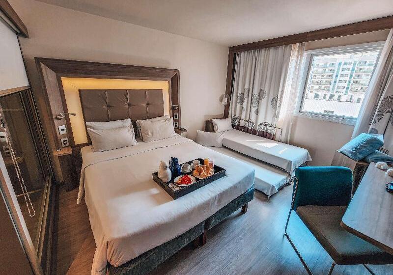 Номер Стандарт Четырехместный Совместный Санузел, Art Hotel & Hostel