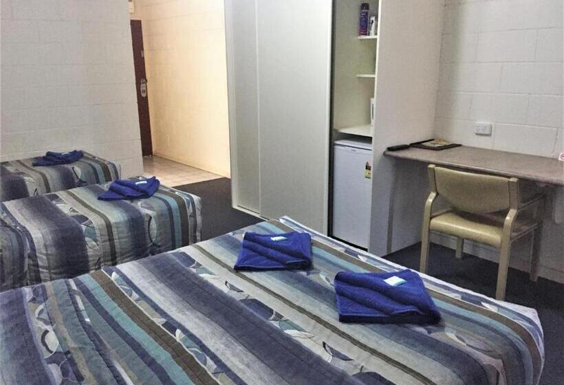 اتاق خانوادگی, Ceduna Motor Inn