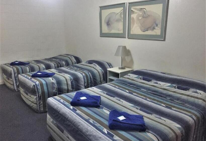 اتاق خانوادگی, Ceduna Motor Inn