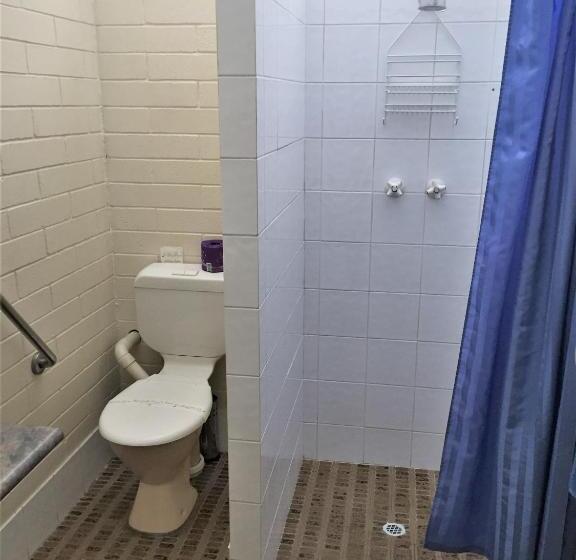 اتاق اکونومی, Ceduna Motor Inn