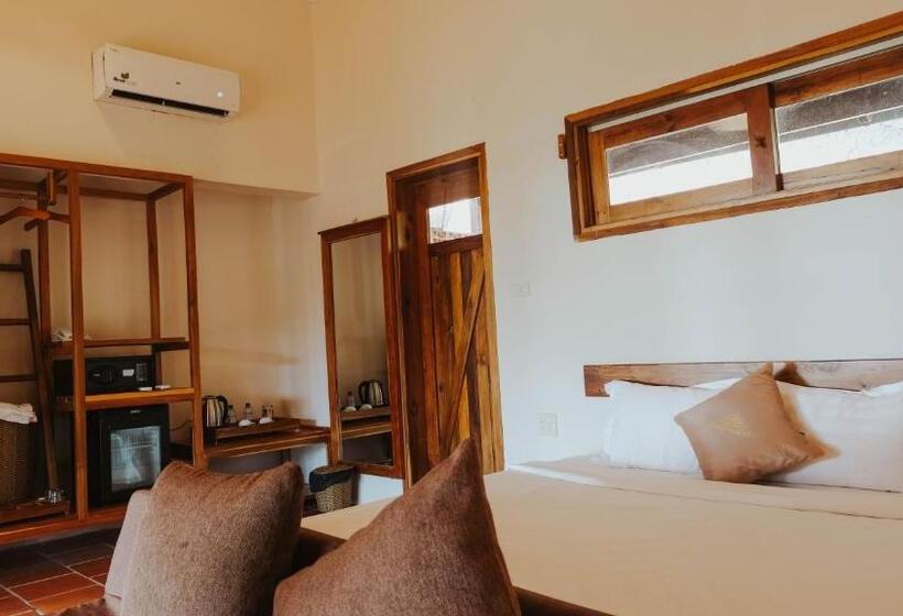 بانگلوی استاندارد با چشم‌انداز دریا, Daisy Resort