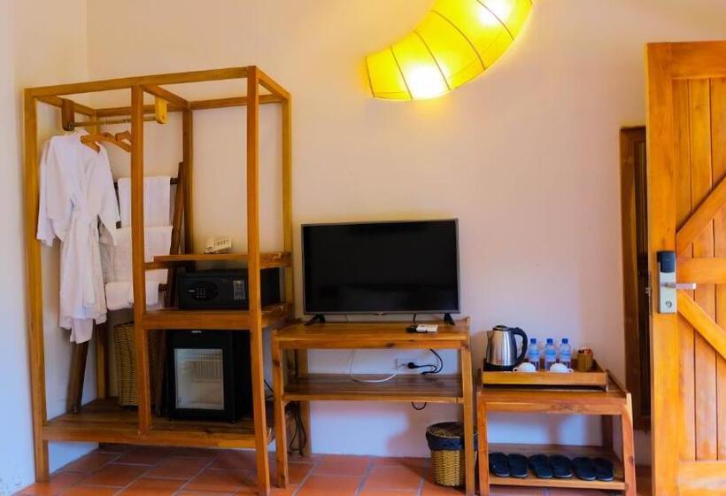 ویلای استاندارد با چشم‌انداز باغ, Daisy Resort