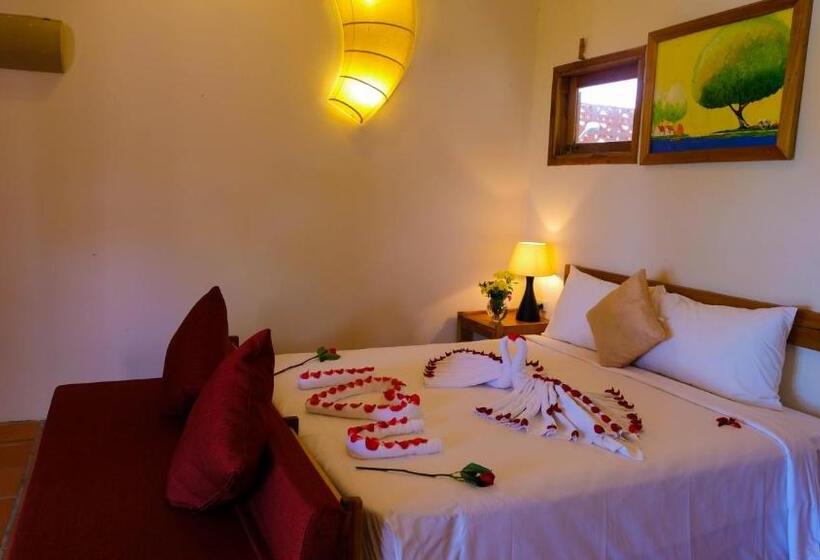 بانگلوی لوکس, Daisy Resort