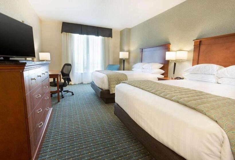 适用于残疾人士的豪华房间, Drury Inn & Suites Colorado Springs Near The Air Force Academy