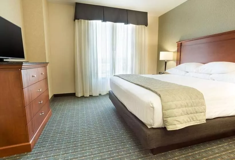 スイート, Drury Inn & Suites Colorado Springs Near The Air Force Academy