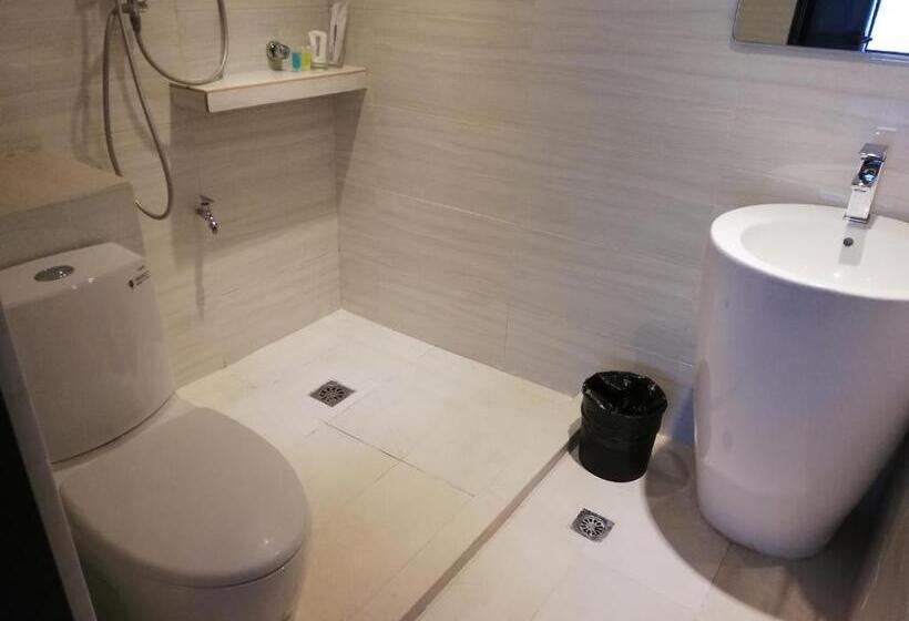 חדר דחוקס עם מיטת קינג, Ease