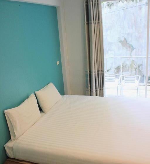 수피리어 룸, Kata Sea Host