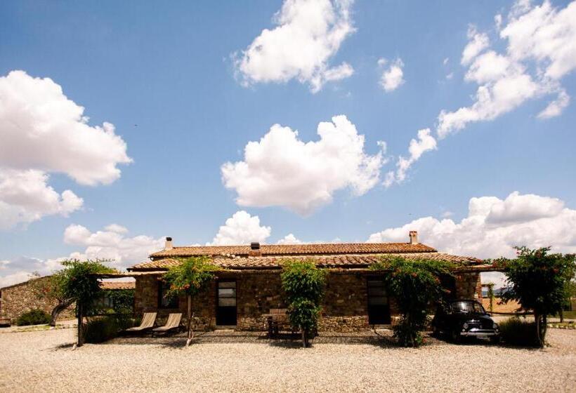 סוויטה, Locanda In Tuscany