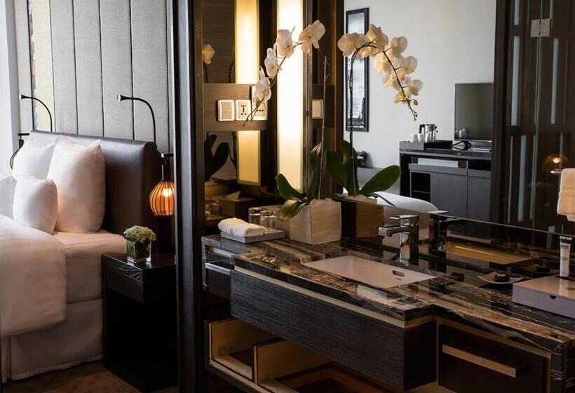 اتاق لوکس با تخت بزرگ, Pullman Vung Tau