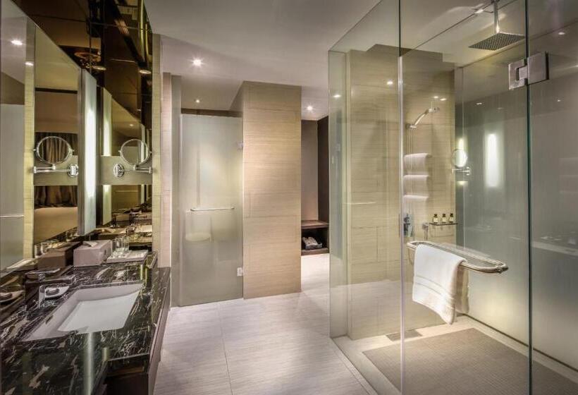 اتاق سوپریور با چشمانداز شهر, Pullman Vung Tau