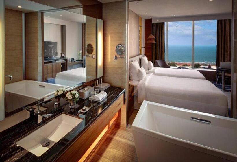 اتاق اجرایی, Pullman Vung Tau