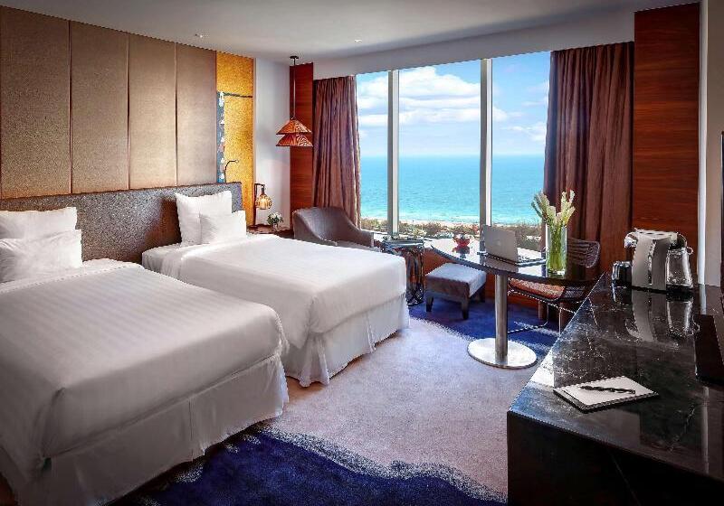 اتاق لوکس با چشم‌انداز دریا, Pullman Vung Tau