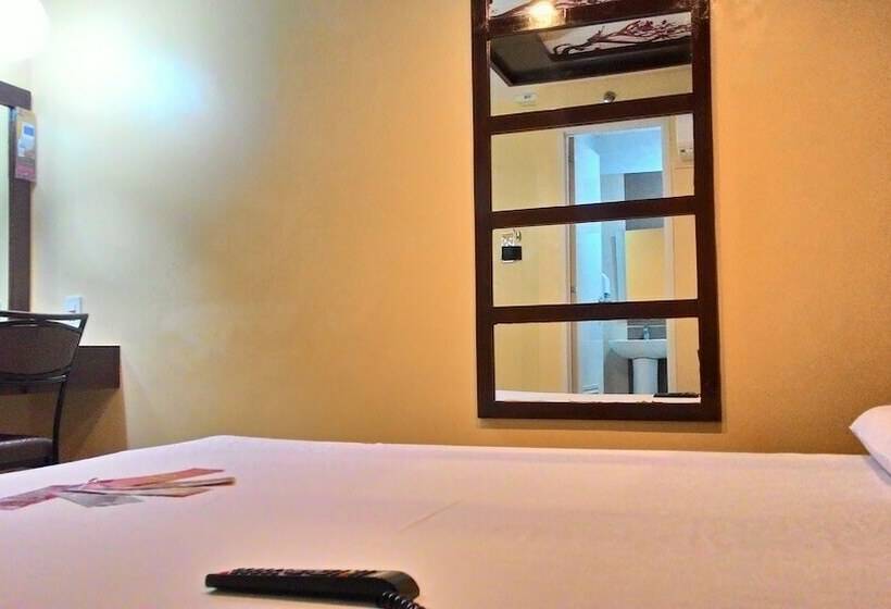 חדר דלוקס, Sogo Edsa Cubao