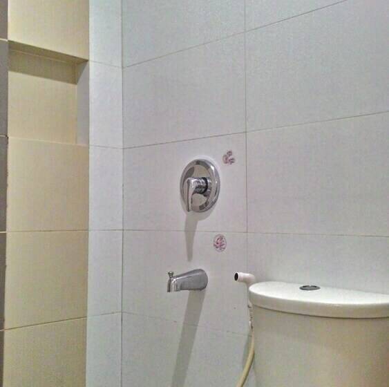 Quarto Deluxe, Sogo Edsa Cubao