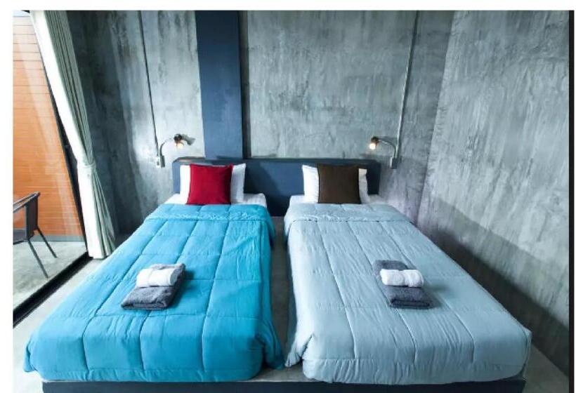 غرفة قياسية مزوَّدة بشُرفة, Baan Bida