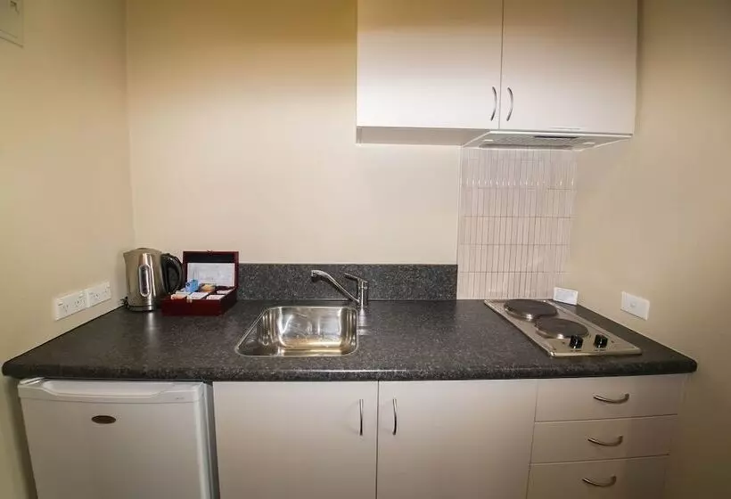 آپارتمان 1 خوابه, Allan Court Motel