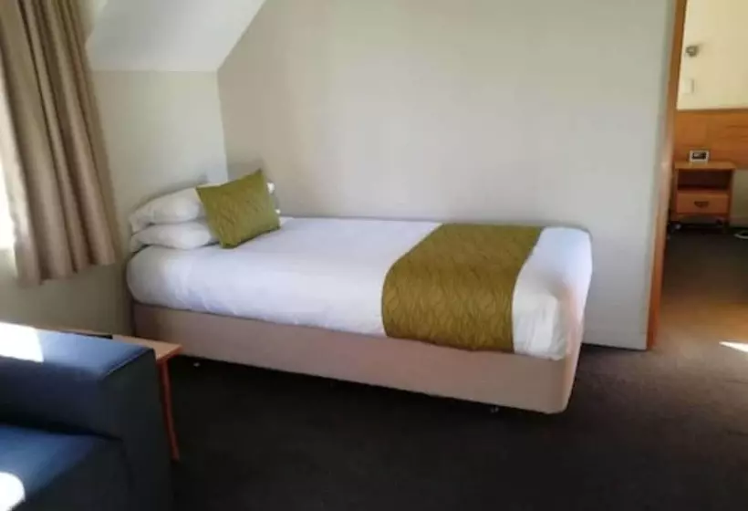آپارتمان 1 خوابه, Allan Court Motel
