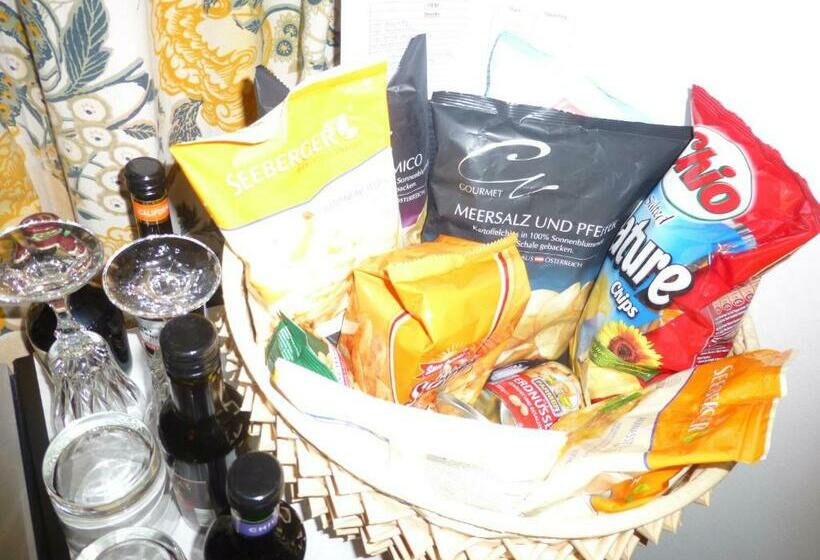 غرفة قياسية مزوَّدة بشُرفة, B&b Pappelweg  2