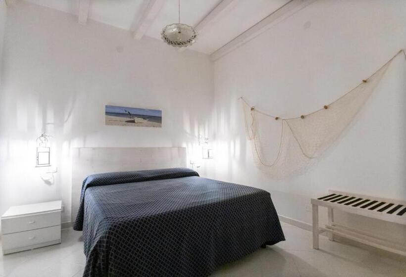 חדר סטנדרט, B&b White House