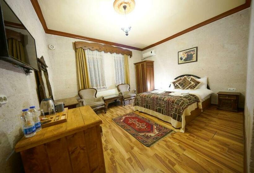 غرفة قياسية, Arch Palace