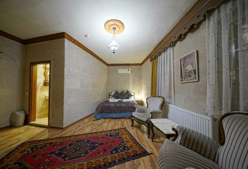 غرفة قياسية, Arch Palace