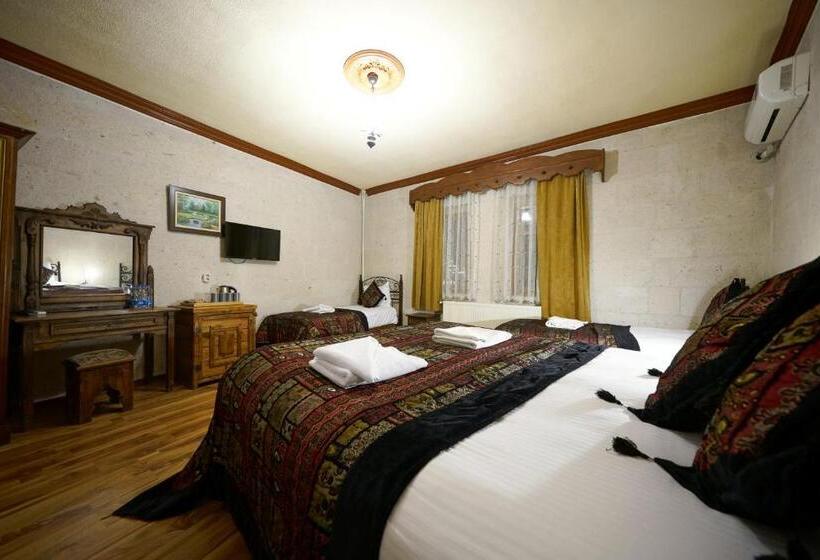 غرفة قياسية رباعية, Arch Palace