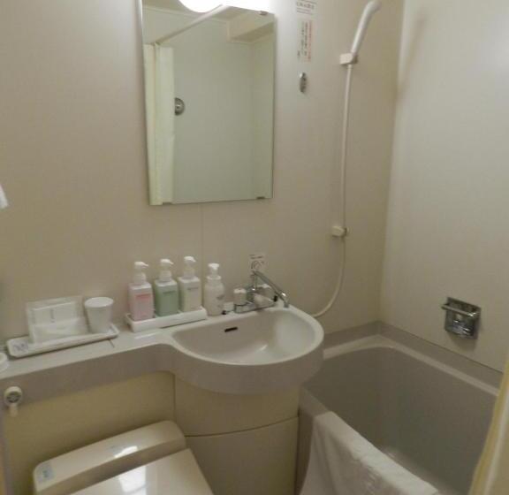 Habitación Estàndard Individual, Check In Matsuyama