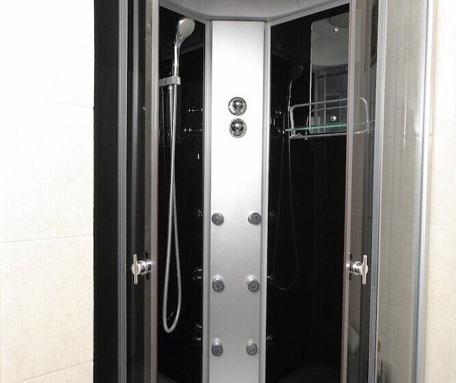 ジュニアスイート, Eliseeff Arbat