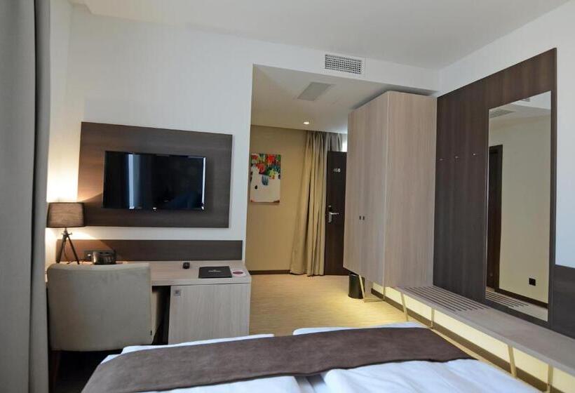 غرفة قياسية, Gallus